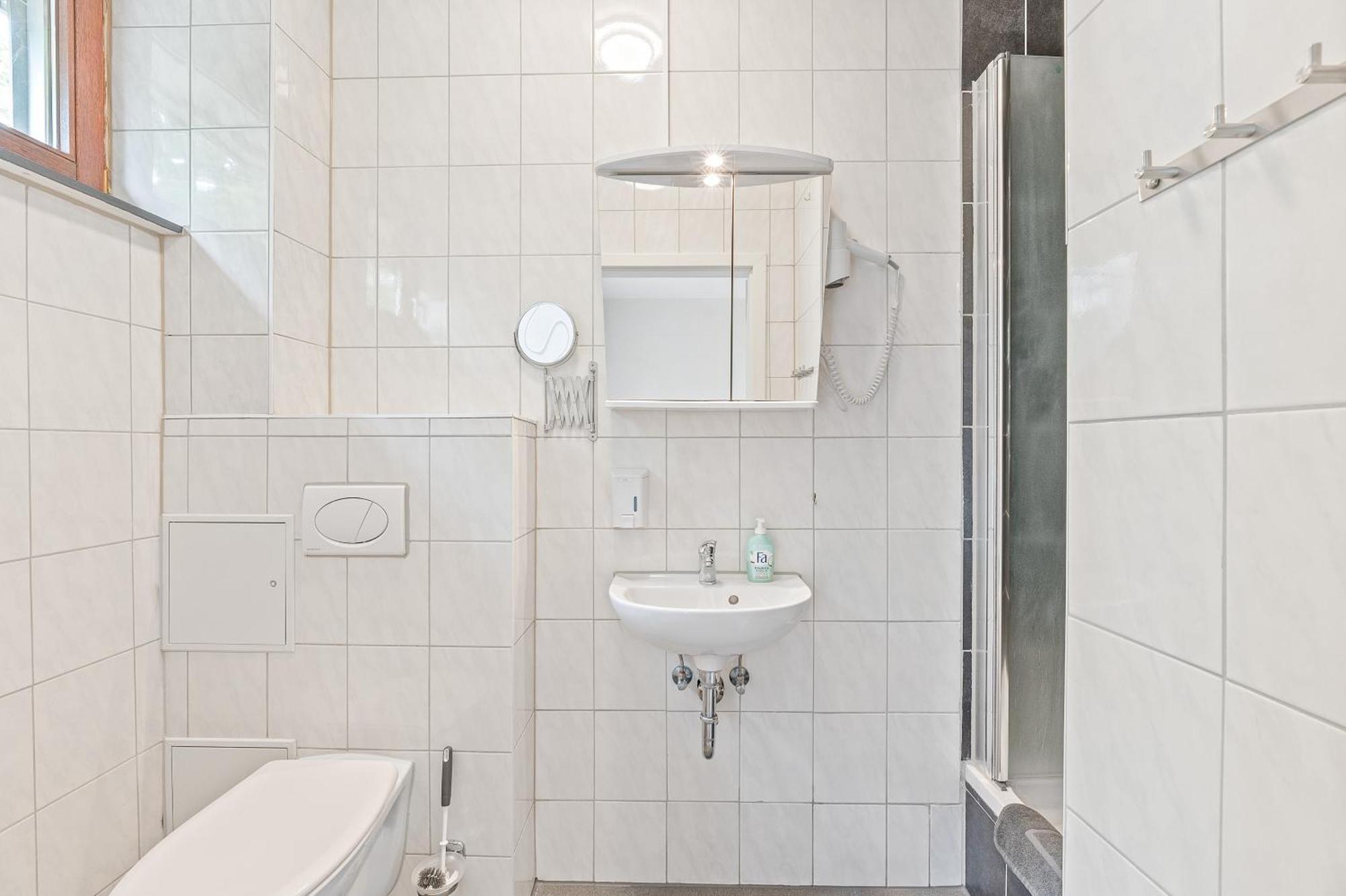 Businesshotel Lemon Suites Self Check-In Messe Airport Mit Kueche - Monteure Willkommen Neuhausen auf den Fildern Rom bilde