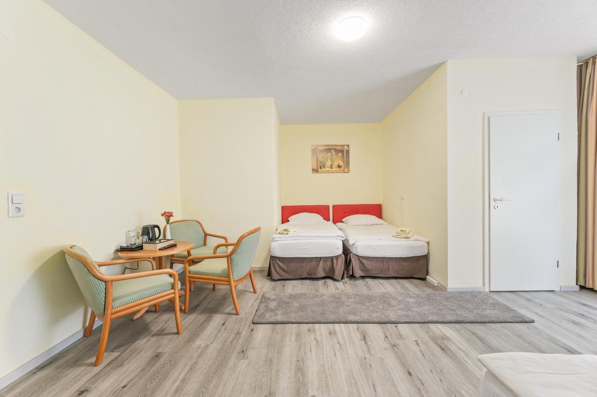 Businesshotel Lemon Suites Self Check-In Messe Airport Mit Kueche - Monteure Willkommen Neuhausen auf den Fildern Rom bilde