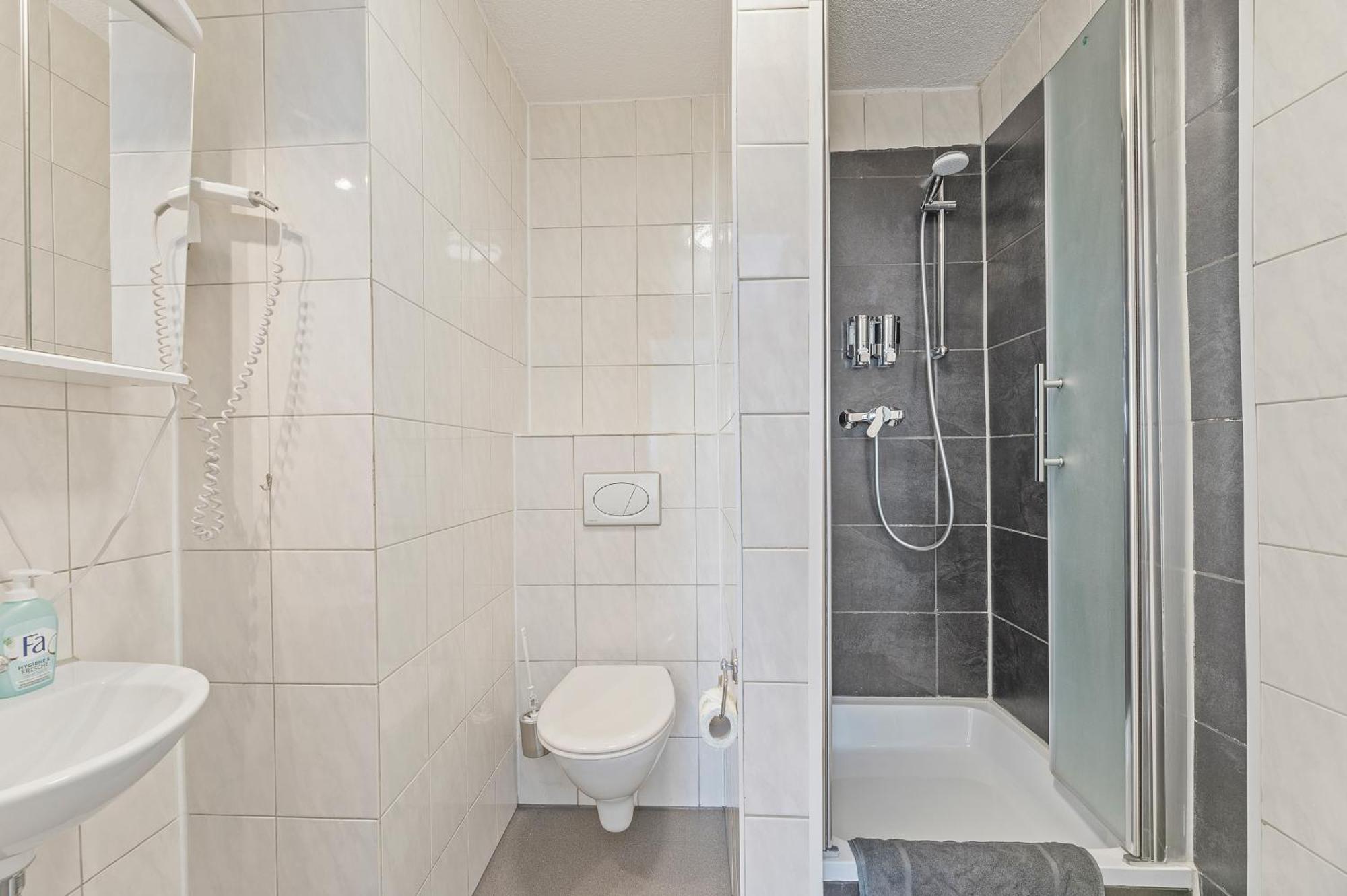 Businesshotel Lemon Suites Self Check-In Messe Airport Mit Kueche - Monteure Willkommen Neuhausen auf den Fildern Rom bilde